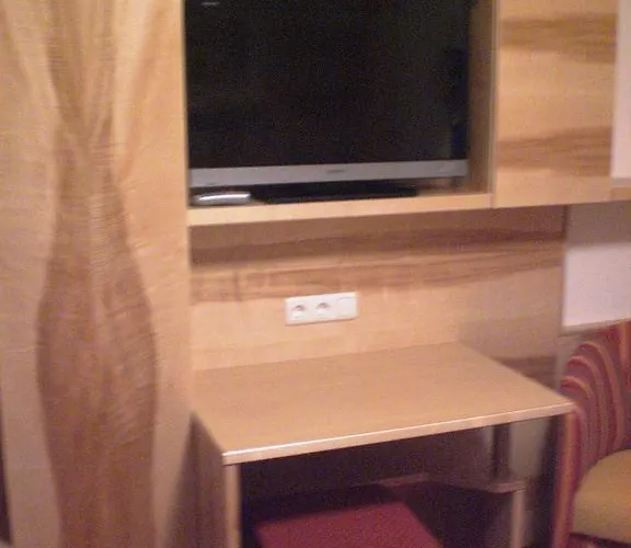 招待所 福鲁克斯佩阿尔旅馆 3*