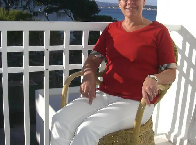 福鲁克斯佩阿尔旅馆 招待所